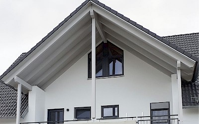Modernes Wohnhaus Vorderansicht